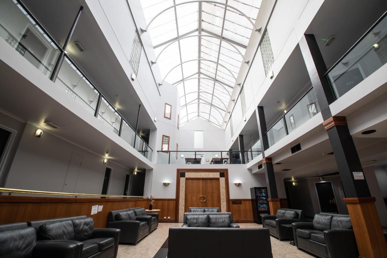 Madison Capital Executive Apartments Canberra Zewnętrze zdjęcie
