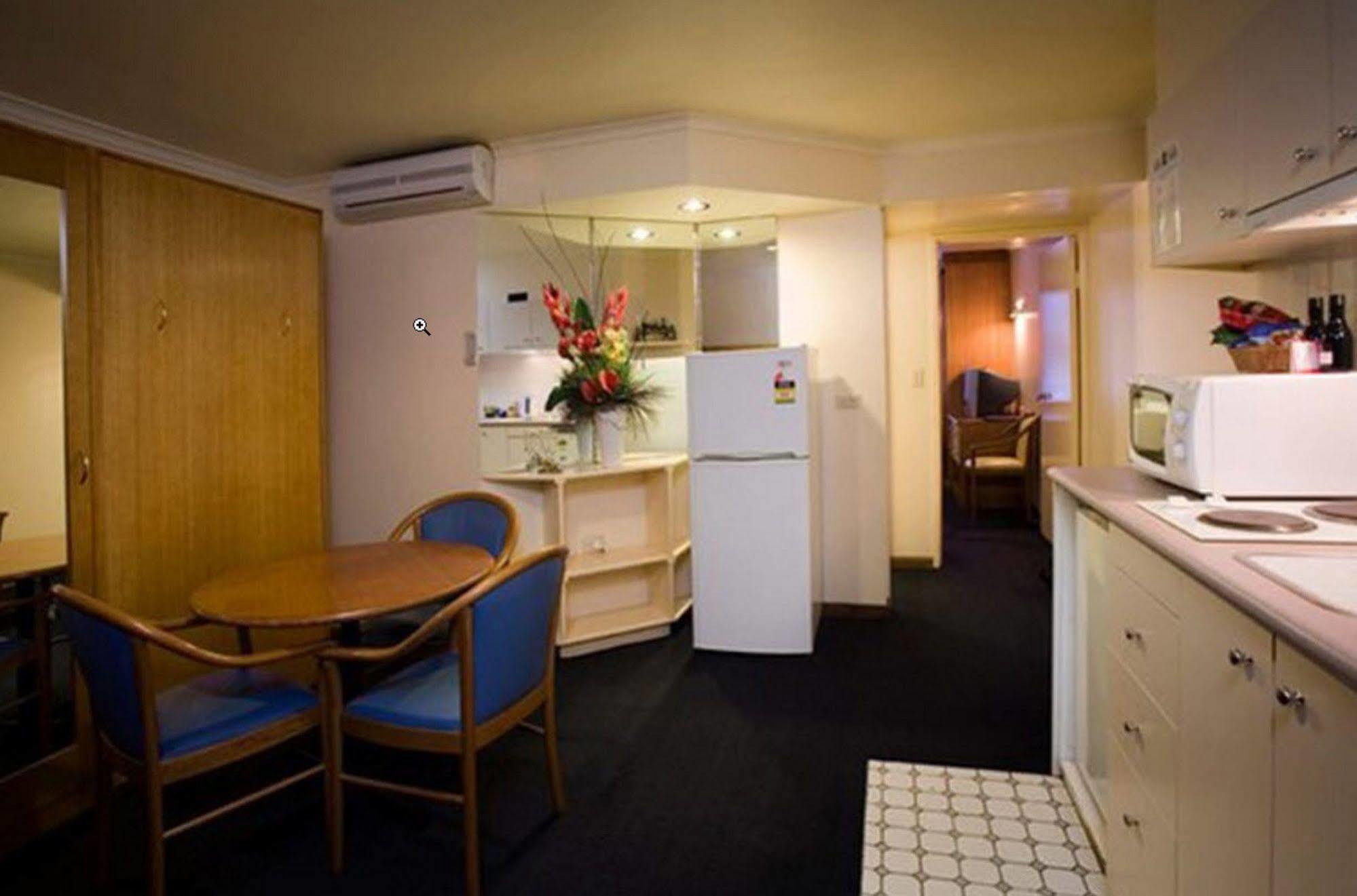 Madison Capital Executive Apartments Canberra Pokój zdjęcie